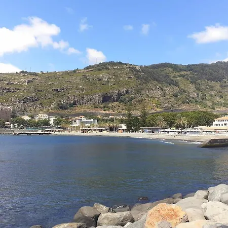 Apartament Guestredy - A Modern In Machico (Madeira)