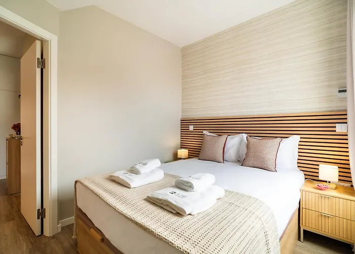 Guestredy - A Modern In Machico (Madeira)