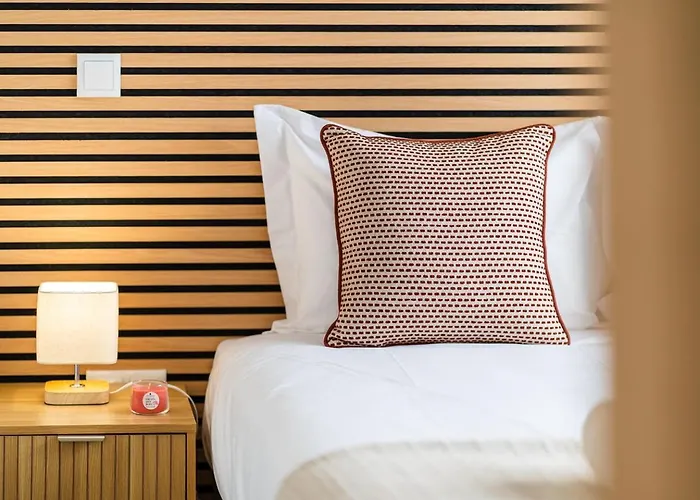 Apartamento Guestredy - A Modern In Machico (Madeira)