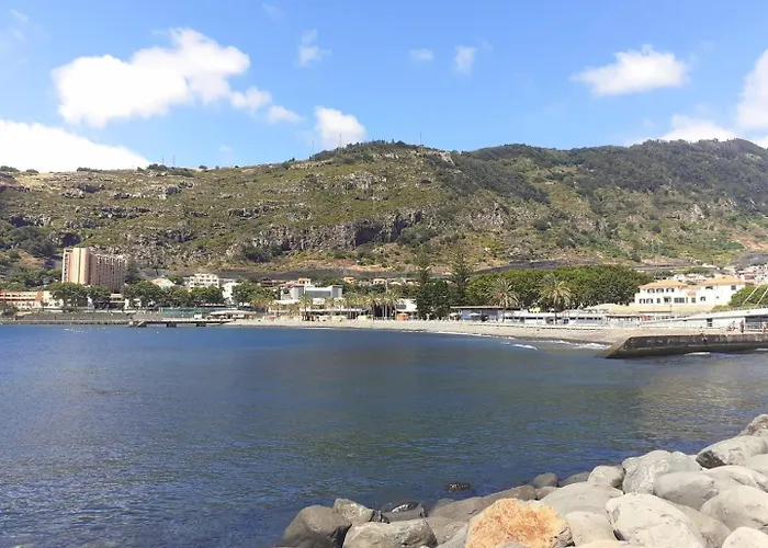 Apartament Guestredy - A Modern In Machico (Madeira)