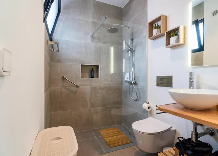 Guestredy - A Modern In