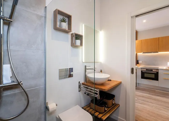 Apartament Guestredy - A Modern In *